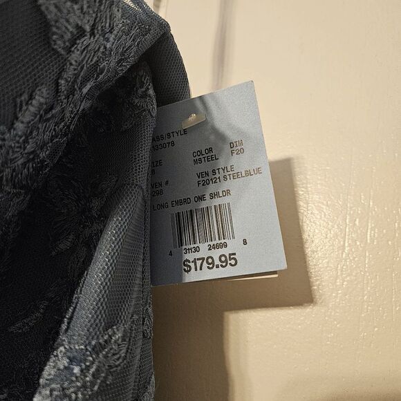 David's Bridal one shoulder Bride maids dress - Picture 4 of 14